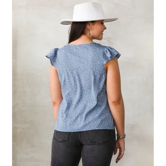 NWT Willow & Root Square Neck Blue/White Polka Dot Flutter Sleeve Blouse- Size M - Picture 2 of 10